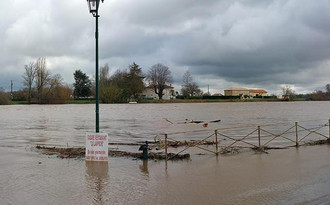 dordogne_panco_cabara_inondation1602_2_reduc.jpg